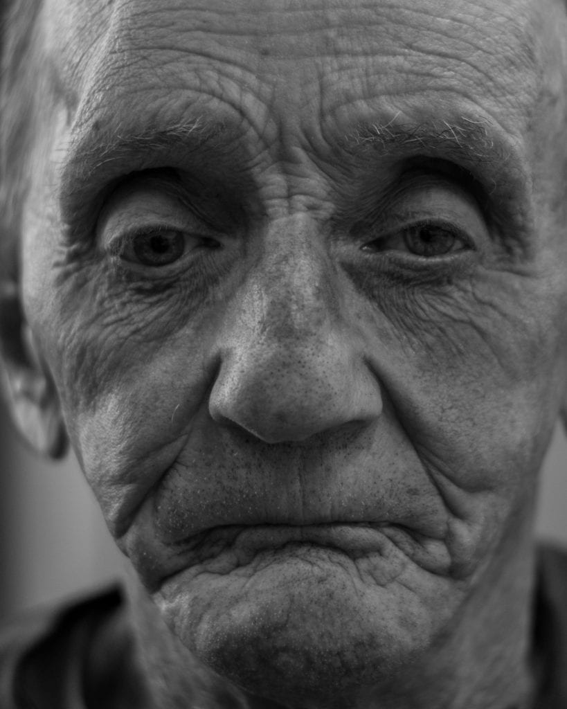Hormone Decline and Aging Without Hormone Replacement Thearpy
